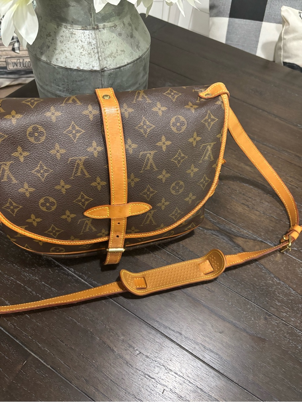 Louis Vuitton Monogram Canvas Crossbody with Tan Vachetta Trim